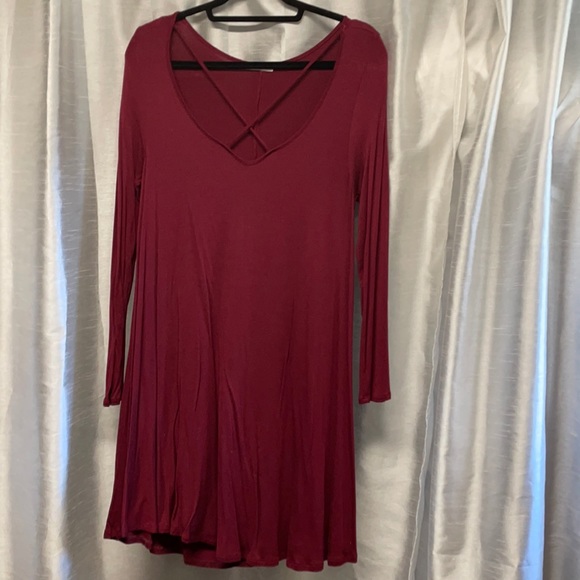 Burgundy tunic - Picture 2 of 2